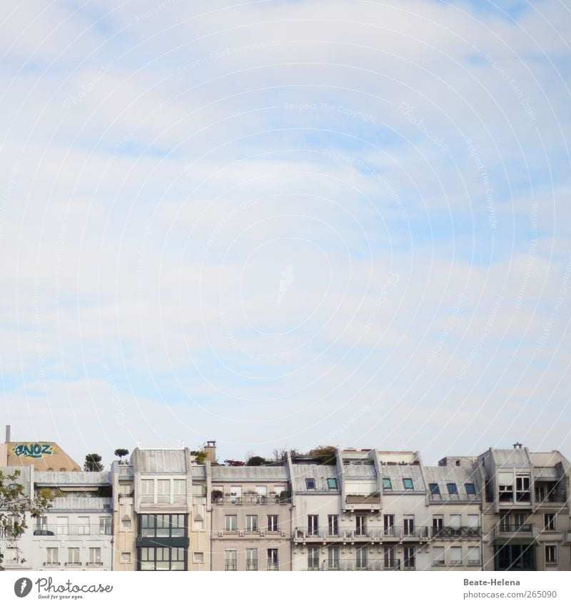 Über den Dächern von Paris Ferien & Urlaub & Reisen Städtereise Haus Frankreich Europa Hauptstadt Stadtzentrum Skyline Gebäude Architektur Häusliches Leben