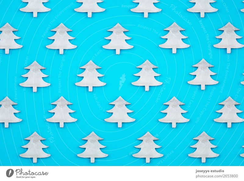 Blauer Hintergrund. Flachliegende Draufsicht. Design Winter Dekoration & Verzierung Feste & Feiern Handwerk Papier einfach oben blau weiß Kreativität