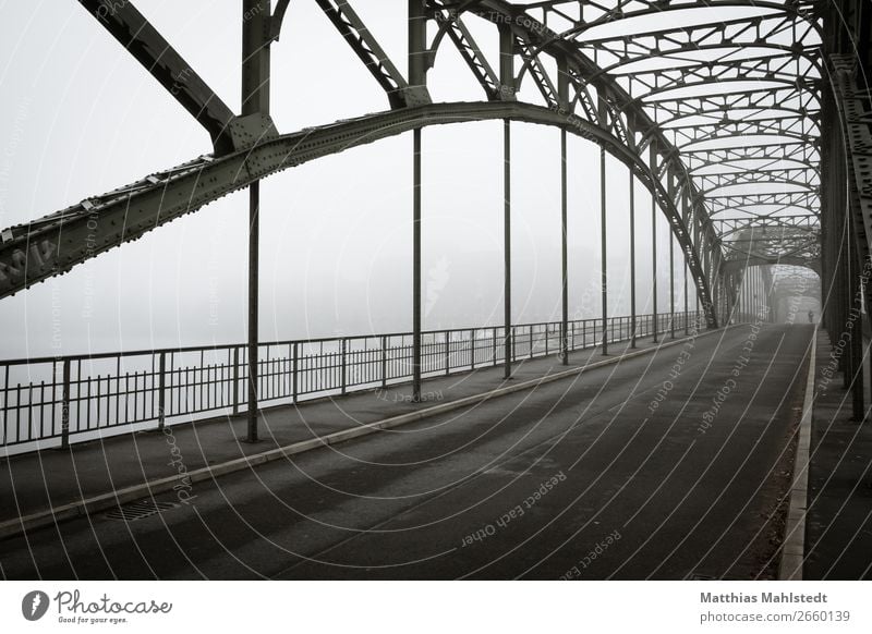 Brucke Im Nebel Ein Lizenzfreies Stock Foto Von Photocase