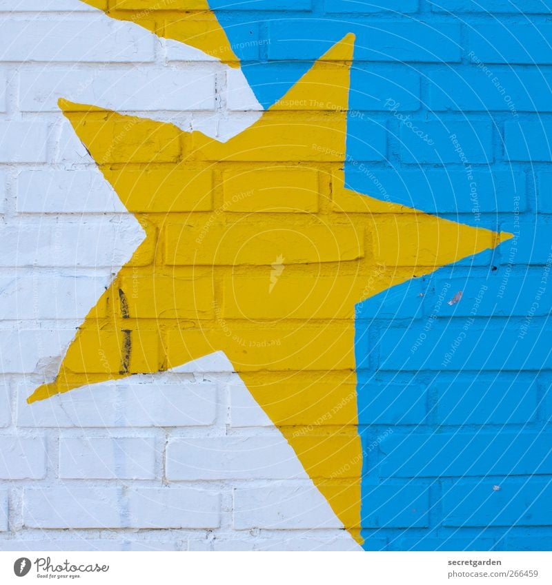 mit ecken und kanten. Kunst Gebäude Mauer Wand Fassade Dekoration & Verzierung Zeichen Graffiti leuchten eckig rebellisch verrückt trashig blau gelb weiß Farbe