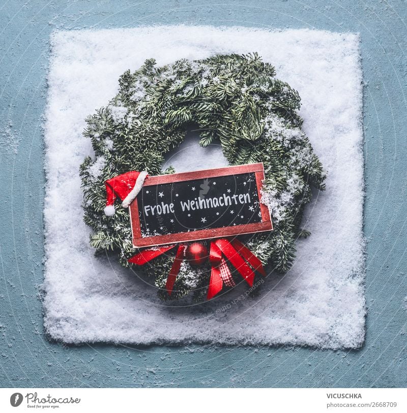 Weihnachtskranz mit Frohe Weihnachten Schild in Schnee Stil Design Winter Dekoration & Verzierung Feste & Feiern Weihnachten & Advent Zeichen trendy Stimmung