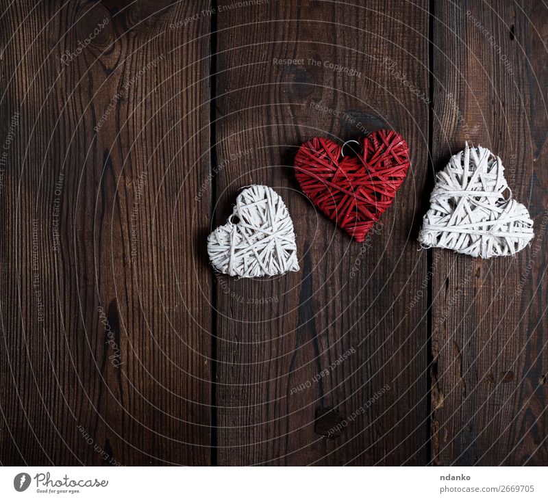 drei kleine Weidenherzen Design Dekoration & Verzierung Feste & Feiern Valentinstag Silvester u. Neujahr Hochzeit Holz Herz alt Liebe retro braun rot weiß