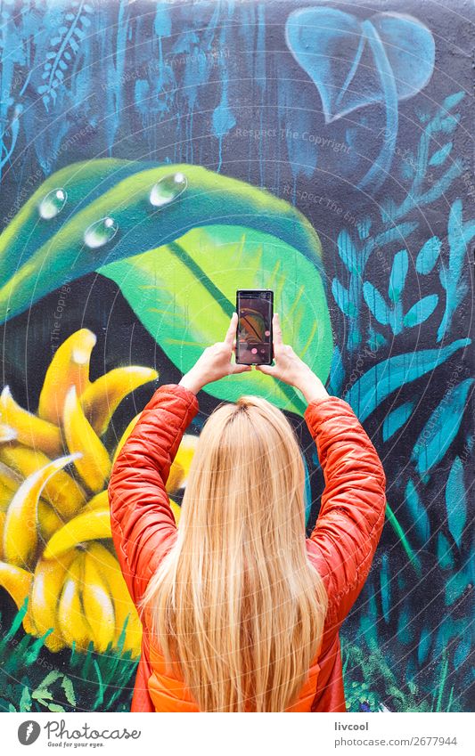 Tourist erfasst Details von Melbourne Graffiti-Australien Lifestyle Design Ferien & Urlaub & Reisen Tourismus Telefon Fotokamera Mensch feminin Frau Erwachsene