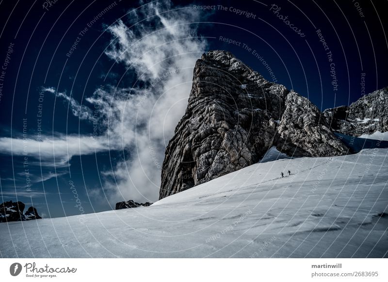 Abstieg vom Gipfel des Dachstein wandern Klettern Berge u. Gebirge Bergsteigen Natur Landschaft Wolken Winter Schönes Wetter Nebel Schnee Felsen Alpen Gletscher