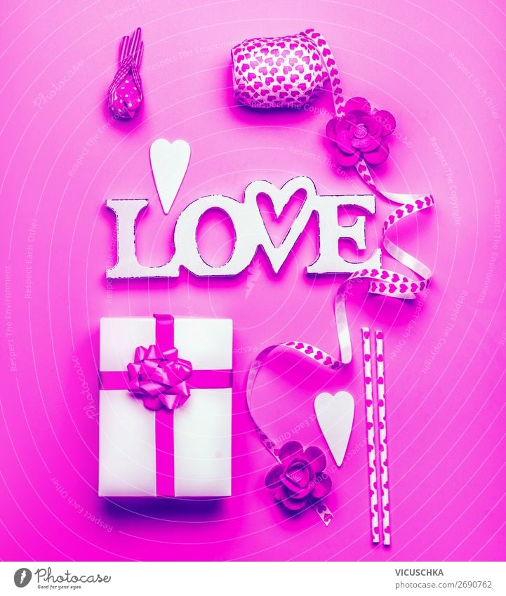 Wort Love, Geschenkbox und Dekoration , Neonfarbe kaufen Design Freude Dekoration & Verzierung Entertainment Party Veranstaltung Feste & Feiern Valentinstag