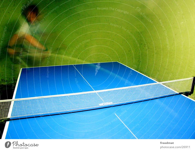 Tennis auf Tisch Tischtennis Langzeitbelichtung Wand Aktion Geschwindigkeit Reaktionen u. Effekte Sport Zufriedenheit Kraft Spielen Sportveranstaltung