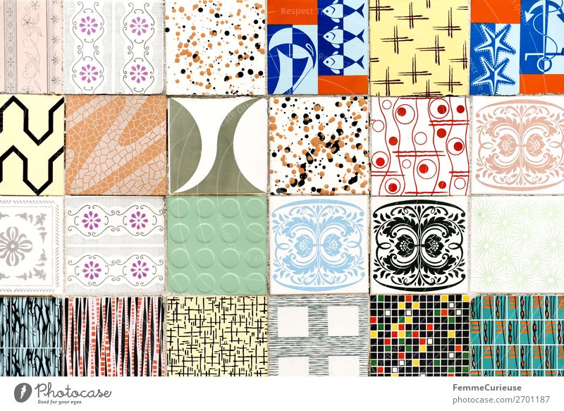 Coloured tiles in Portugal Stadt Design Muster Strukturen & Formen Farbe mehrfarbig Geometrie Quadrat Fliesen u. Kacheln Lissabon Farbfoto Außenaufnahme Tag