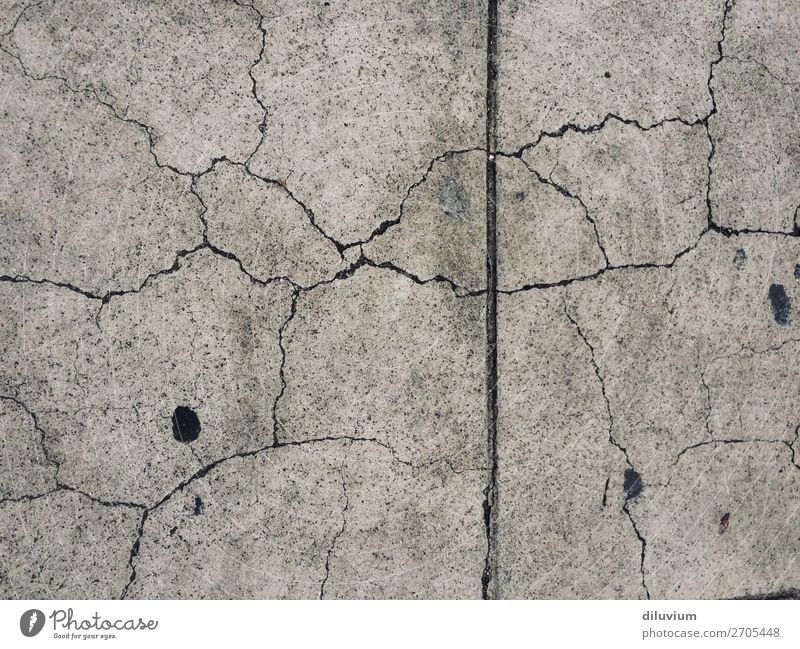 textur#6 Mauer Wand Riss Strukturen & Formen Bruch Asphalt Boden dunkel kaputt grau Außenaufnahme Detailaufnahme Muster