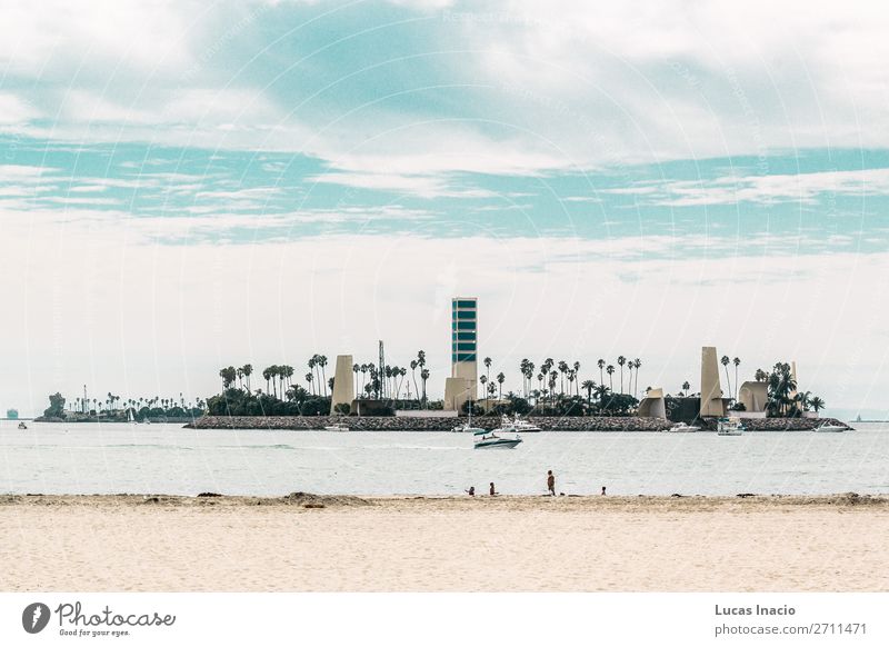 Insel bei Long Beach, Los Angeles Ferien & Urlaub & Reisen Tourismus Sommer Strand Büro Business Umwelt Natur Landschaft Wolken Baum Blatt Stadtzentrum Hochhaus