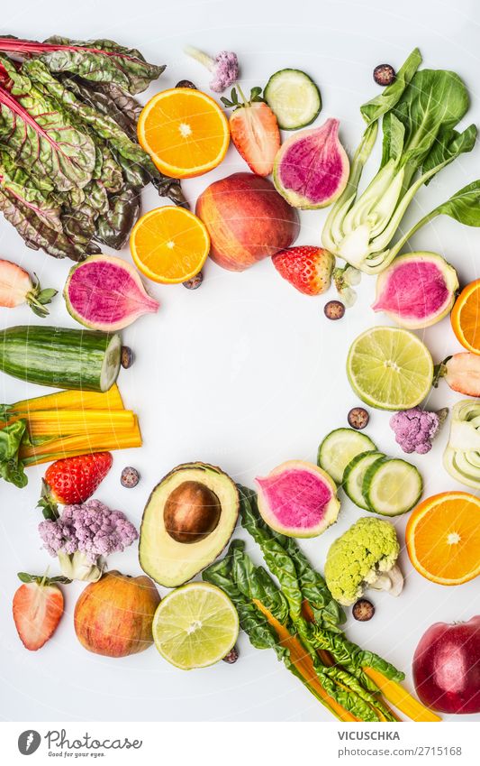 Saisonale Sommer Obst und Gemüse Lebensmittel Salat Salatbeilage Frucht Ernährung kaufen Stil Design Gesunde Ernährung gelb Hintergrundbild Vitamin Prima Kiwi