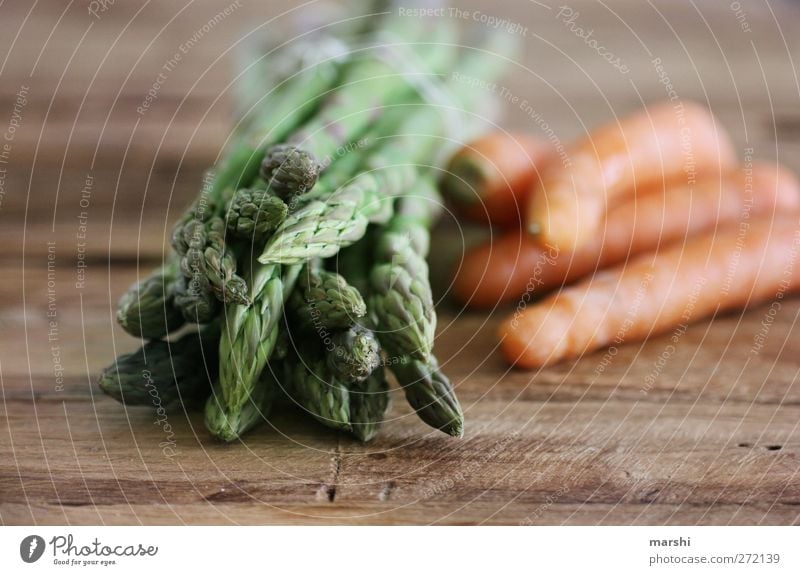 Sparotten Lebensmittel Gemüse Ernährung Bioprodukte Vegetarische Ernährung Fingerfood braun grün orange Spargel Spargelzeit Spargelkopf Möhre Gesundheit Fitness