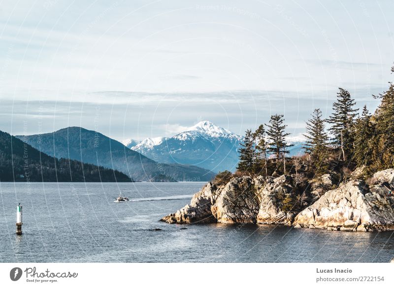 Whytecliff Park nahe der Horseshoe Bay in West Vancouver, BC, Kanada Ferien & Urlaub & Reisen Tourismus Strand Meer Schnee Berge u. Gebirge Umwelt Natur Sand