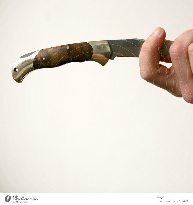 Zielwurf Freizeit & Hobby Hand Klappmesser Messer festhalten werfen bedrohlich einfach Gefühle Stimmung Laster Feindseligkeit Rache Gewalt Aggression