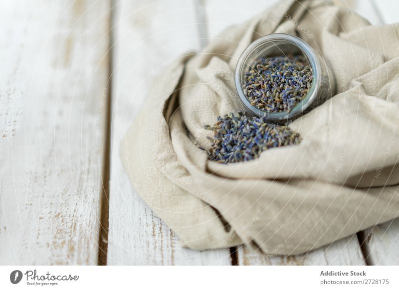 Rustikale Anordnung von aromatischen Samen im Glas rustikal Saatgut Lavendel Stil frisch organisch Geschmack Leinwand Zusammensetzung Duft Kräuter & Gewürze
