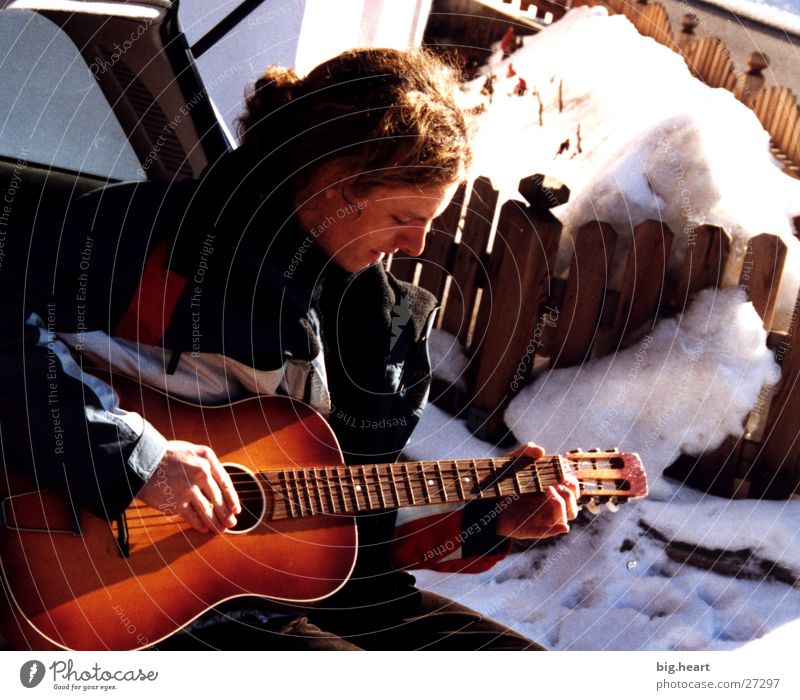 guitar and snow Winter Mensch Musik Gitarre Schnee Sonne