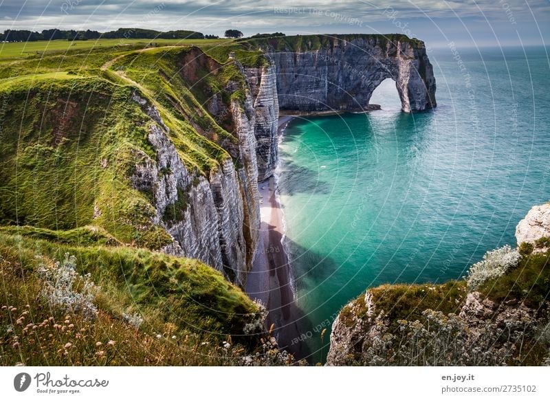 abwärts Ferien & Urlaub & Reisen Tourismus Ausflug Ferne Sightseeing Sommer Sommerurlaub Meer Natur Landschaft Horizont Schönes Wetter Wiese Felsen Küste Bucht