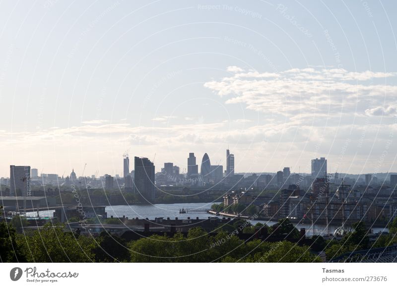 London Town Großbritannien England Stadt Hauptstadt Skyline Farbfoto Außenaufnahme Menschenleer Textfreiraum oben Tag Licht Panorama (Aussicht) Themse
