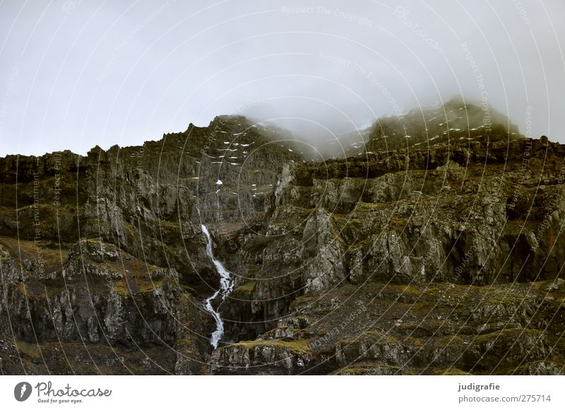 Island Umwelt Natur Landschaft Himmel Wolken Klima Wetter Felsen Berge u. Gebirge Wasserfall bedrohlich dunkel kalt natürlich wild Stimmung Farbfoto