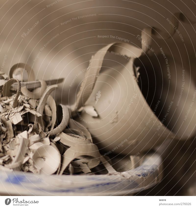 Fehlproduktion Berufsausbildung Azubi Arbeit & Erwerbstätigkeit Handwerker Kunst Erde kaputt braun Selbstständigkeit Müll Ausschuss Fehler Keramik Recycling