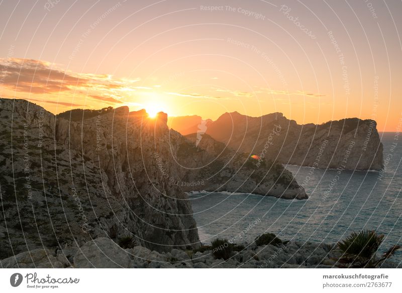 Sonnenuntergang auf Mallorca Freizeit & Hobby Ferien & Urlaub & Reisen Tourismus Ausflug Abenteuer Ferne Freiheit Berge u. Gebirge wandern Umwelt Landschaft