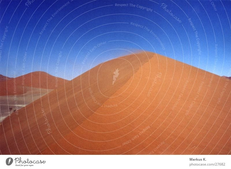 Düne 45 Namibia heiß trocken Physik Einsamkeit rot ruhig München Wüste Wärme Durst Sand karg