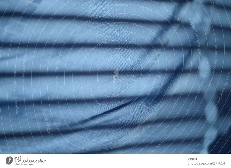 schatten Linie Streifen blau Stoff Stoffmuster Stofffaser Farbfoto Innenaufnahme abstrakt Muster Strukturen & Formen Tag Licht Schatten