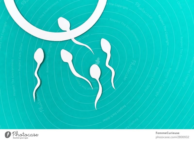 Reproduction - sperm swimming to egg cell Zeichen Sex Sexualität Eizelle Fertilisation Spermien türkis Fortpflanzung Symbole & Metaphern Grafik u. Illustration