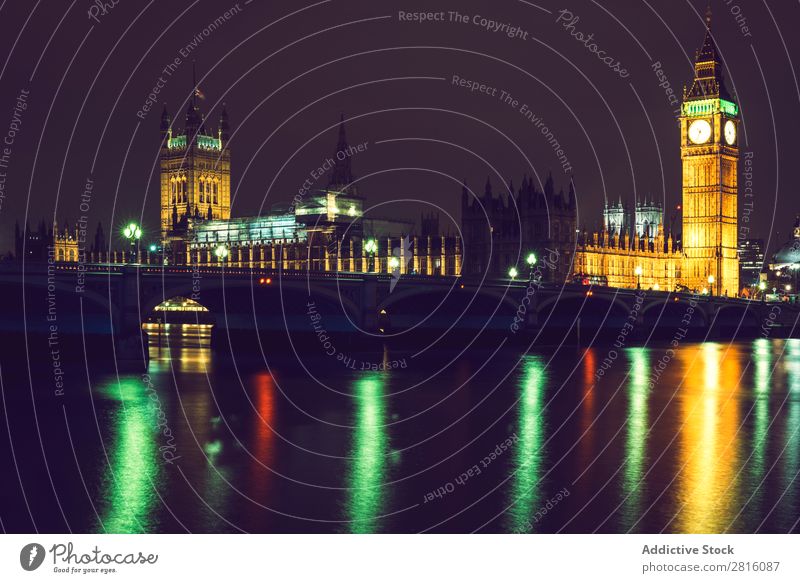 Konzeptfotografie eines Elisabethenturms in London mit langer Ausstellung Big Ben Langzeitbelichtung Nacht Berge u. Gebirge groß Belichtung Parlament Uhr