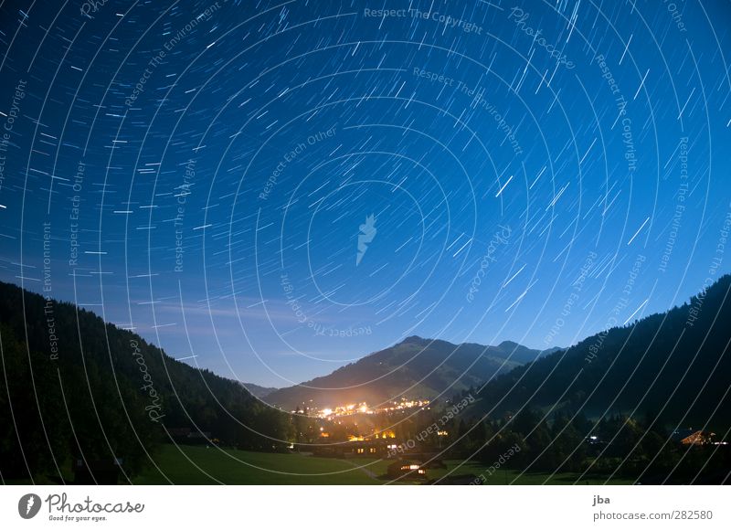 Blick nach Gstaad 2 harmonisch Wohlgefühl Erholung Berge u. Gebirge Natur Landschaft Urelemente Luft Erde Himmel Nachthimmel Stern Schönes Wetter Alpen Hornberg