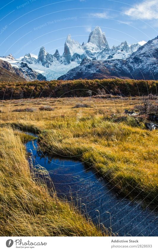 Wasser Und Berglandschaft Ein Lizenzfreies Stock Foto Von Photocase