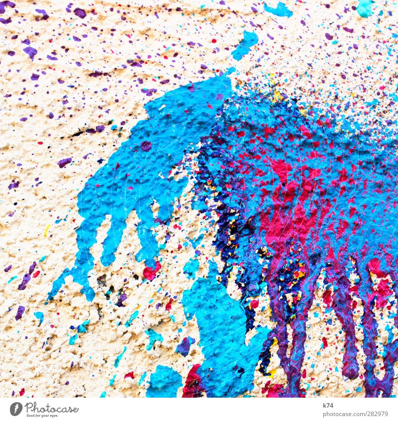 Elephant Mauer Wand Elefant Graffiti Tropfen entdecken leuchten außergewöhnlich blau violett rot Fröhlichkeit Inspiration Interpretation deuten Farbstoff Lack