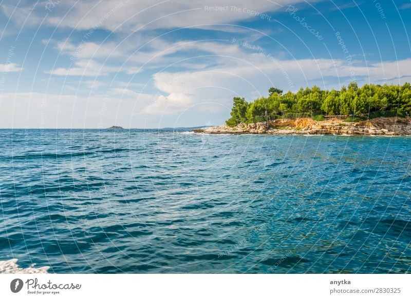 Blick auf die Insel in Kroatien schön Ferien & Urlaub & Reisen Tourismus Ausflug Sommer Meer Tapete Segeln Natur Landschaft Himmel Horizont Küste Stadt