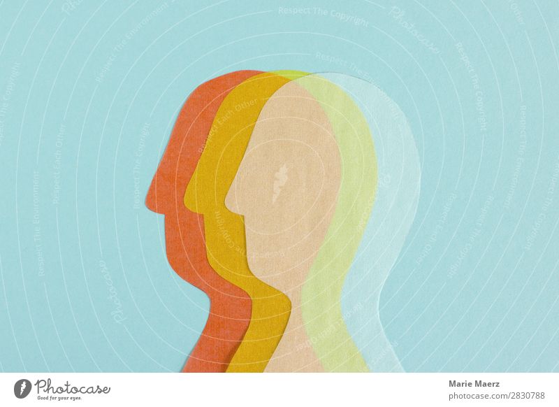 Reihe mit 3 transparenten Kopf-Silhouetten Bildung Wissenschaften Studium Team Mensch beobachten Denken mehrfarbig Akzeptanz Zusammensein Partnerschaft