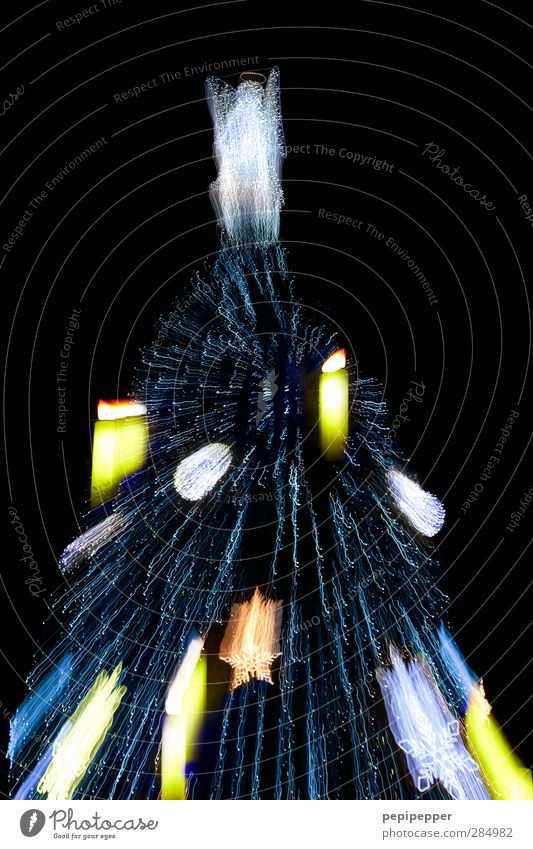 x-plosion Weihnachten & Advent Baum Stadt Stadtzentrum Sehenswürdigkeit Dekoration & Verzierung Kerze Zeichen Ornament Feste & Feiern leuchten gigantisch groß