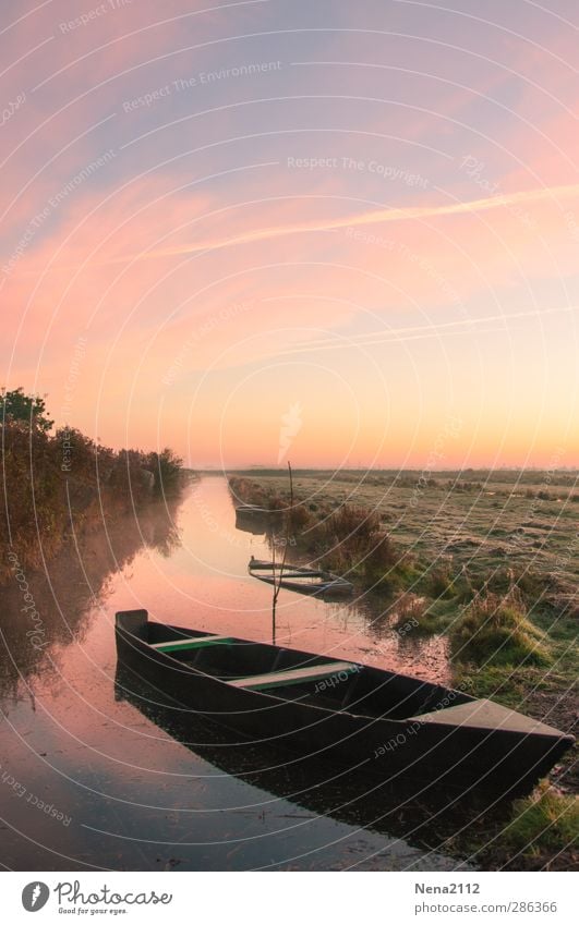 Morgensruhe - kein Qual! :D Natur Landschaft Wasser Himmel Schönes Wetter Feld Flussufer Bach Romantik ruhig Wasserfahrzeug Kanal Erholung Farbfoto