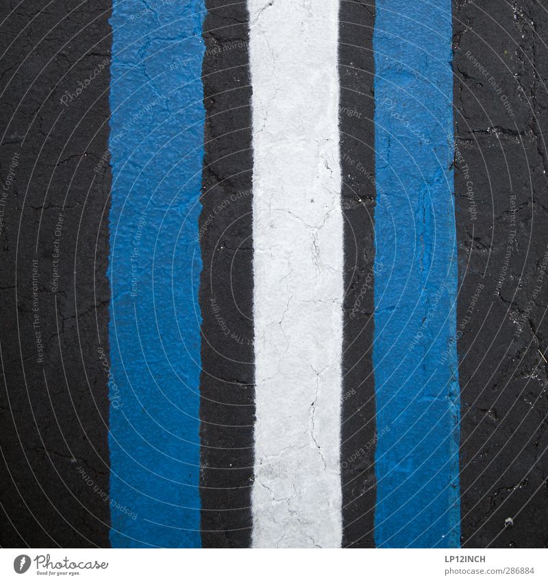 III. XXIV Kunst Verkehr Verkehrswege Straße Schilder & Markierungen retro Stadt blau schwarz Design Inspiration Kreativität Ordnung Zusammenhalt Linie Asphalt