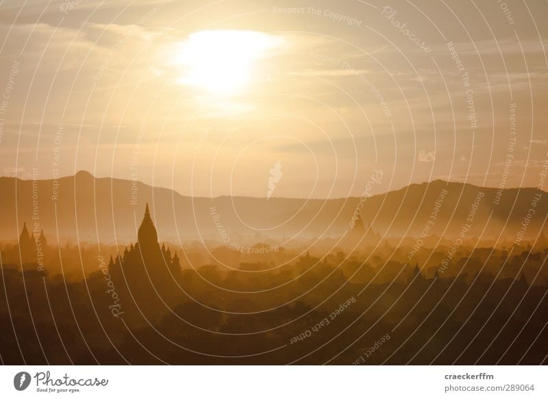 Bagan Ferien & Urlaub & Reisen Tourismus Ferne Sonne Natur Landschaft Sonnenaufgang Sonnenuntergang Sonnenlicht Wald Hügel ästhetisch außergewöhnlich exotisch