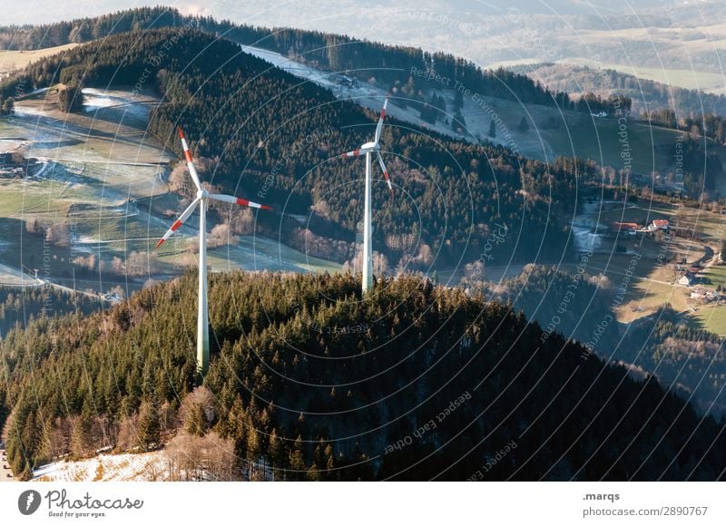 Windräder Energiewirtschaft Erneuerbare Energie Windkraftanlage Umwelt Natur Landschaft Herbst Winter Klimawandel Schönes Wetter Wiese Wald Hügel