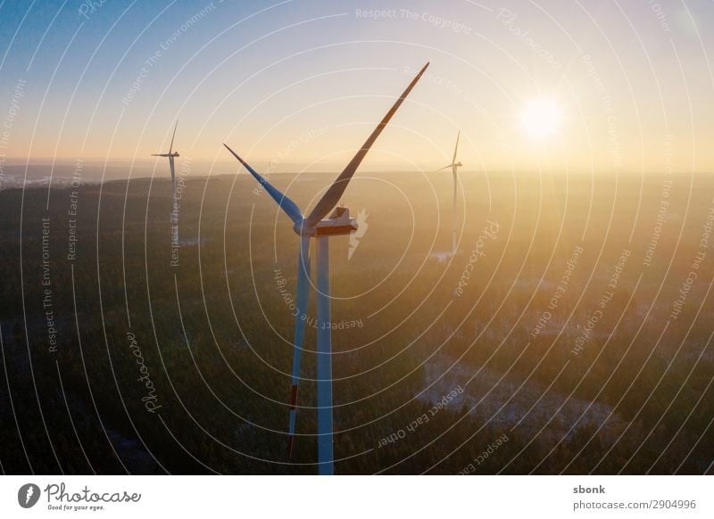 wind power Energiewirtschaft Erneuerbare Energie Windkraftanlage windmill Triebwerke energy electricity Windrad Farbfoto