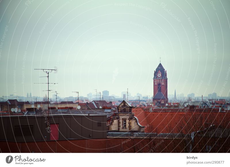 Berlin - Neukölln Skyline Haus Kirche Kirchturm Dach Antenne authentisch Originalität Stadt Horizont schlechtes Wetter Martin- Luther-Kirche Farbfoto