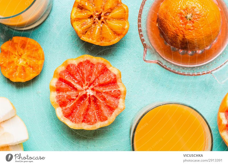 Frisch gepressten Orangensaft Lebensmittel Ernährung Frühstück Getränk Saft kaufen Stil Design Gesundheit Gesunde Ernährung gelb Hintergrundbild Vitamin