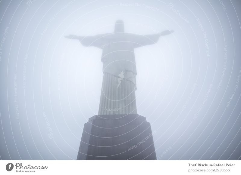 Cristo Redentor Stadt ästhetisch Brasilien Rio de Janeiro christ the Redeemer cristo redemptor Statue Tourismus Perspektive Aussicht grau Nebel Segnung Sockel