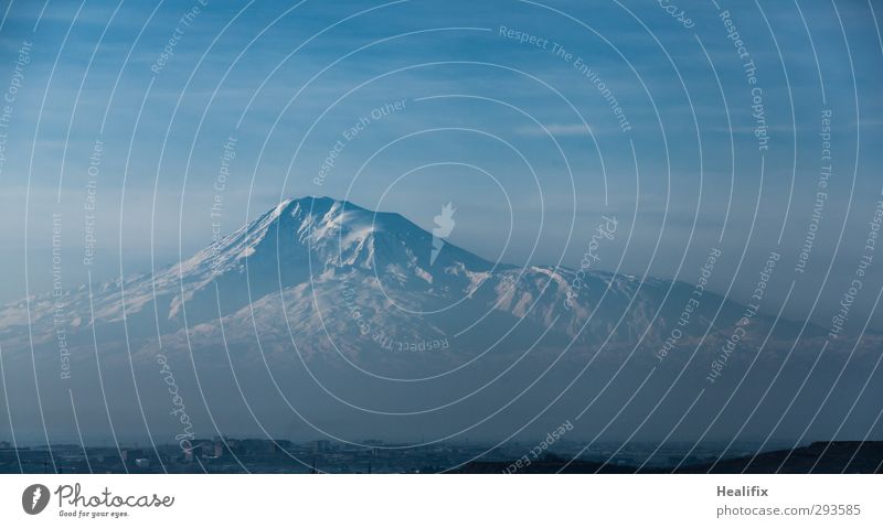 Ararat Umwelt Natur Landschaft Himmel Wolken Schönes Wetter Nebel Schnee Berge u. Gebirge Gipfel Schneebedeckte Gipfel Gletscher Vulkan Eriwan Armenien Türkei