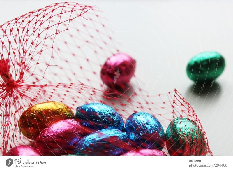 Eierei Süßwaren Schokolade Essen Dekoration & Verzierung Feste & Feiern Ostern Kindheit Verpackung Metall Netzwerk glänzend genießen ästhetisch Fröhlichkeit