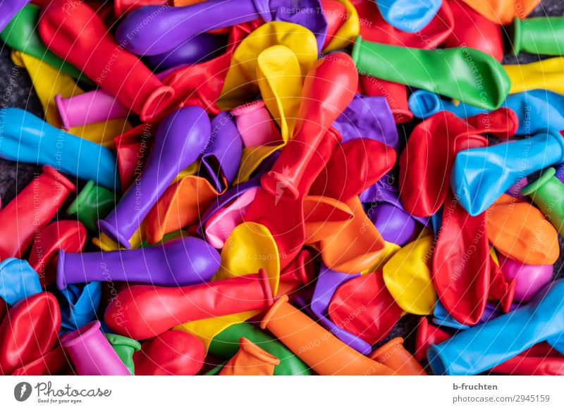 Bunte Luftballons, Wasserbomben Freude Freizeit & Hobby Spielen Spielzeug Fröhlichkeit mehrfarbig einzigartig wasserbomben Hintergrundbild Sammlung viele