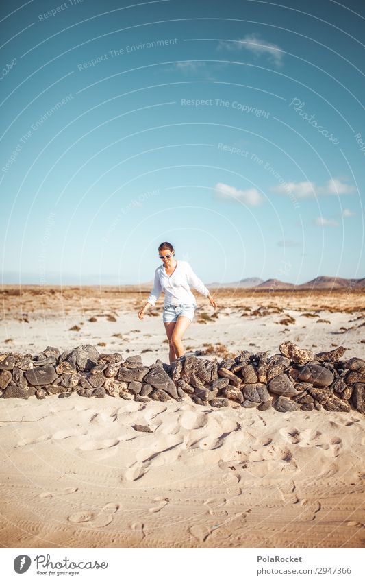 #A# Northern Walk Kunst Kunstwerk ästhetisch Mauer Spaziergang Fuerteventura Frau laufen Laufsport Ferien & Urlaub & Reisen Urlaubsfoto Urlaubsstimmung
