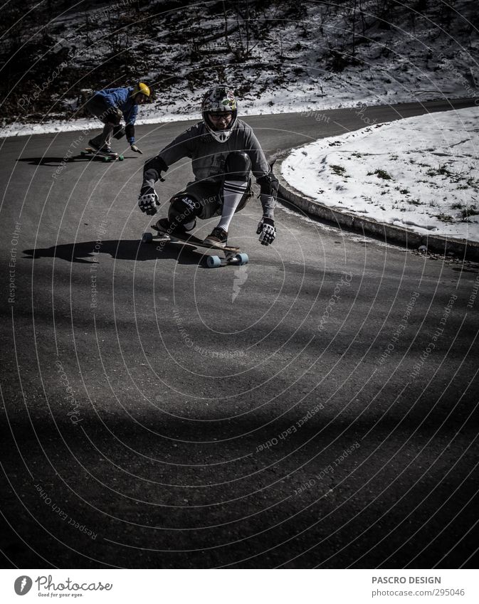 Downhill Leben Schutzbekleidung Helm fahren Sport außergewöhnlich Coolness trendy einzigartig rebellisch Geschwindigkeit sportlich verrückt Freude Glück