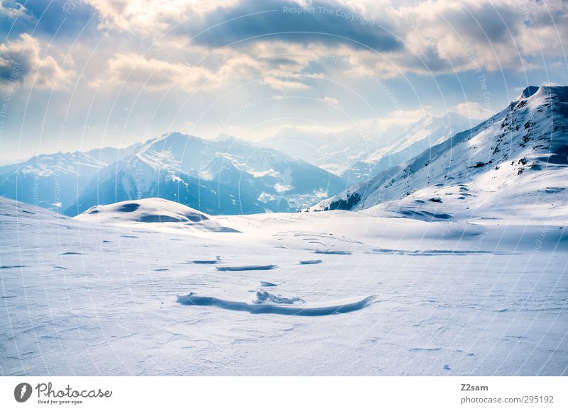 What A Wonderful Day Umwelt Natur Landschaft Himmel Wolken Horizont Winter Schnee Alpen Berge u. Gebirge Gipfel ästhetisch Ferne Unendlichkeit kalt natürlich