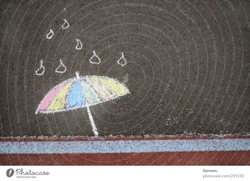 sonnenschirm vs. "frühling" Platz Wege & Pfade Wetter Schirm Sonnenschirm Teer Regenwasser Kreidezeichnung Strukturen & Formen Sportplatz gemalt gezeichnet