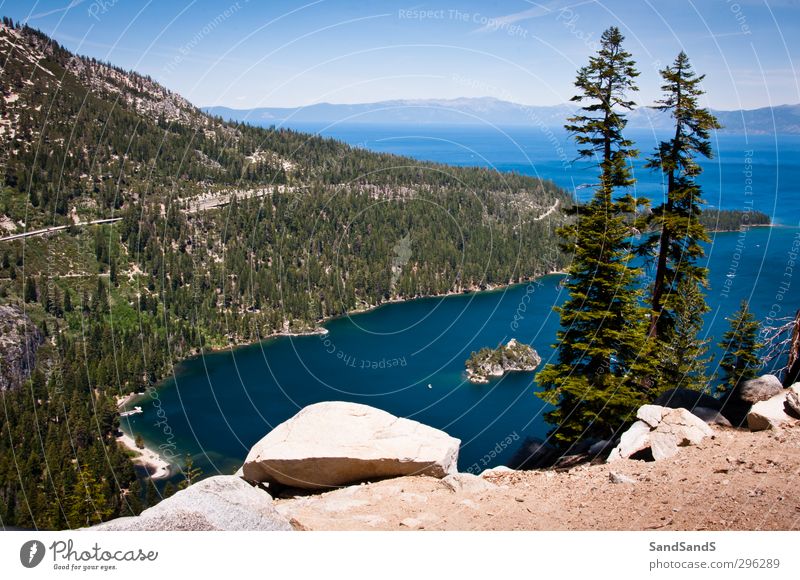 Lake Tahoe schön ruhig Ferien & Urlaub & Reisen Berge u. Gebirge Natur Baum Park Felsen Küste See blau Kalifornien USA amerika Bucht Smaragd Nevada Kiefer ruhen